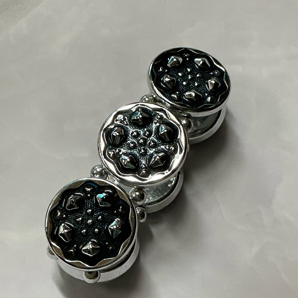 Used Counter Bracelet Super Black Dark Partly Faded